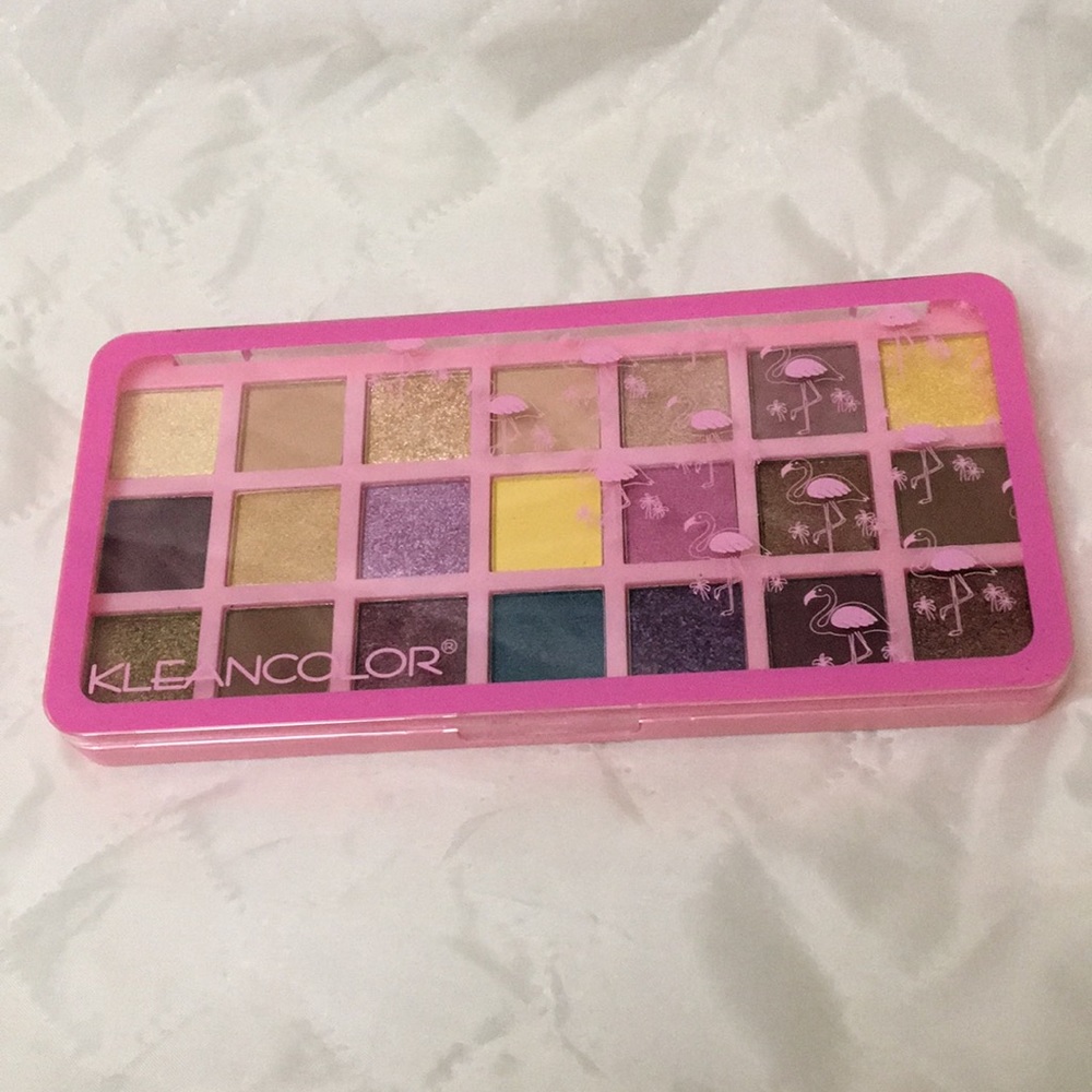 New  KLEANCOLOR Great Escapes Eyeshadow Palette